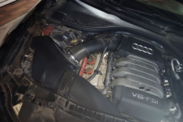 Used Audi A6L 2012 35 FSI Comfort Model Engine Bay Right