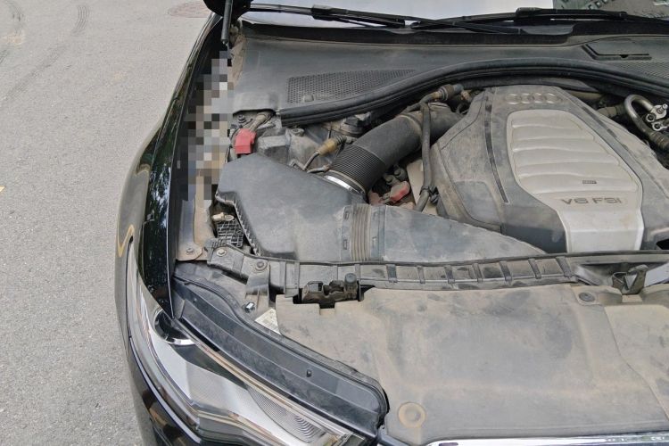 Used Audi A6L 2012 30 FSI Luxury Model Engine Bay Right