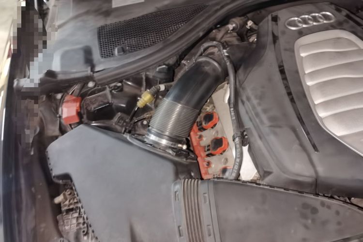 Used Audi A6L 2012 30 FSI Comfort Model Engine Bay Right