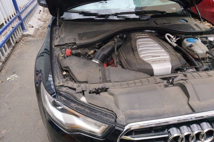 Used Audi A6L 2012 30 FSI Technology Edition Engine Bay Right