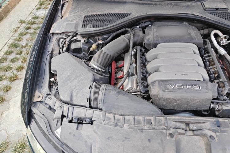 Used Audi A6L 2012 35 FSI Comfort Model Engine Bay Right