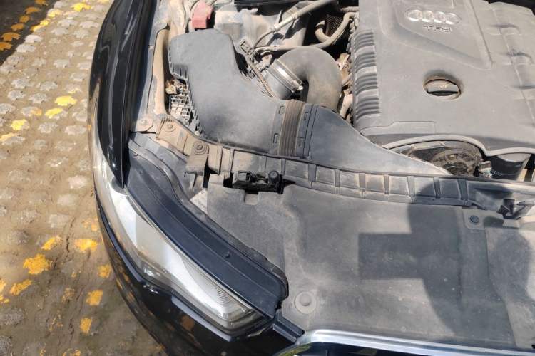 Used Audi A6L 2012 TFSI Comfort Model Engine Bay Right