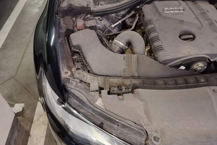 Used Audi A6L 2012 TFSI Standard Model Engine Bay Right
