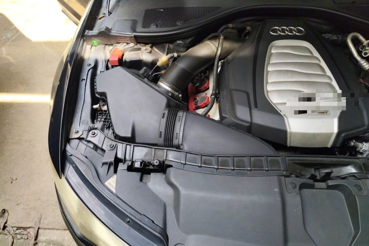 Used Audi A6L 2012 30 FSI Comfort Model Engine Bay Right