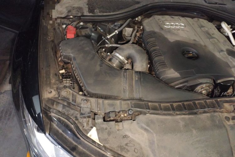 Used Audi A6L 2012 TFSI Standard Model Engine Bay Right