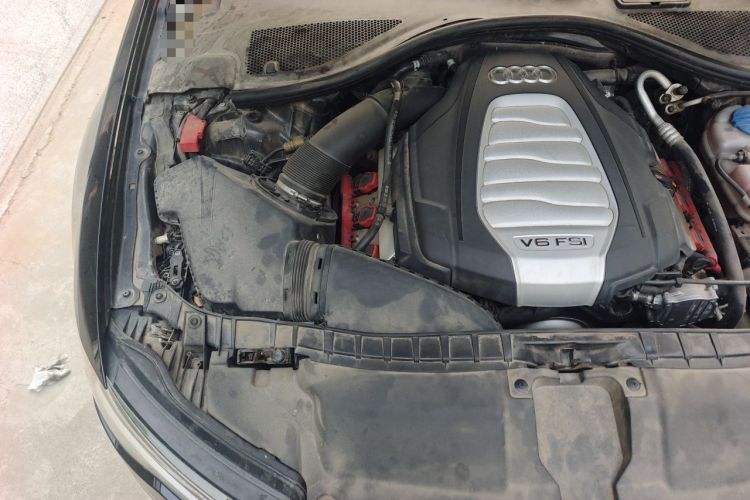 Used Audi A6L 2012 30 FSI Technology Edition Engine Bay Right