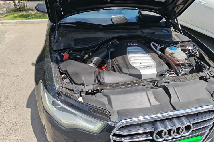 Used Audi A6L 2012 30 FSI Comfort Model Engine Bay Right