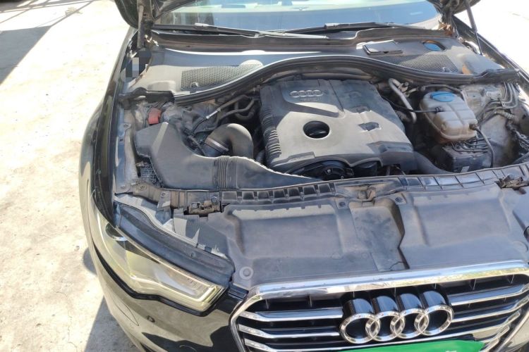 Used Audi A6L 2012 TFSI Standard Model Engine Bay Right