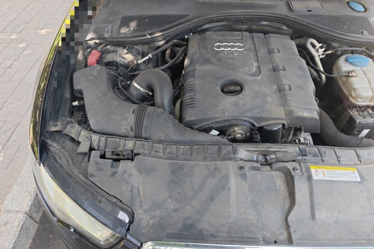 Used Audi A6L 2012 TFSI Standard Model Engine Bay Right