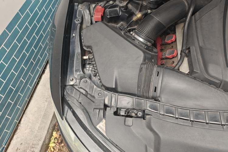 Used Audi A6L 2012 30 FSI Technology Edition Engine Bay Right