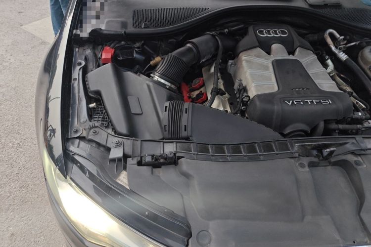 Used Audi A6L 2012 50 TFSI quattro Luxury Model Engine Bay Right