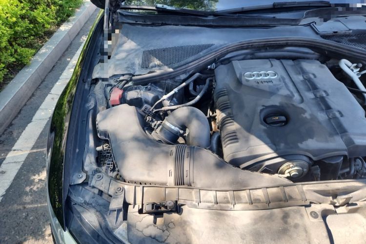 Used Audi A6L 2012 TFSI Standard Model Engine Bay Right