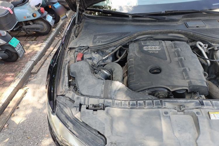Used Audi A6L 2012 TFSI Standard Model Engine Bay Right