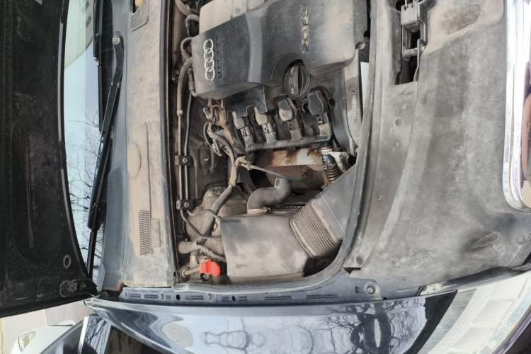 Used Audi A6L 2012 TFSI Standard Model Engine Bay Right