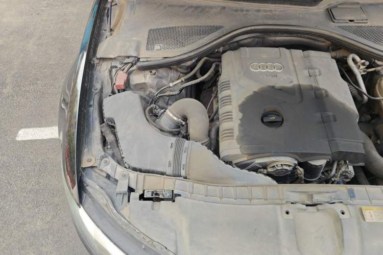 Used Audi A6L 2012 TFSI Standard Model Engine Bay Right