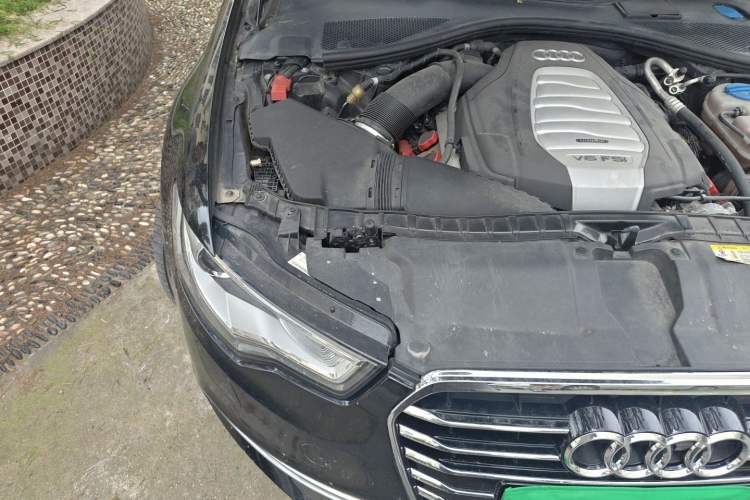 Used Audi A6L 2012 30 FSI Comfort Model Engine Bay Right