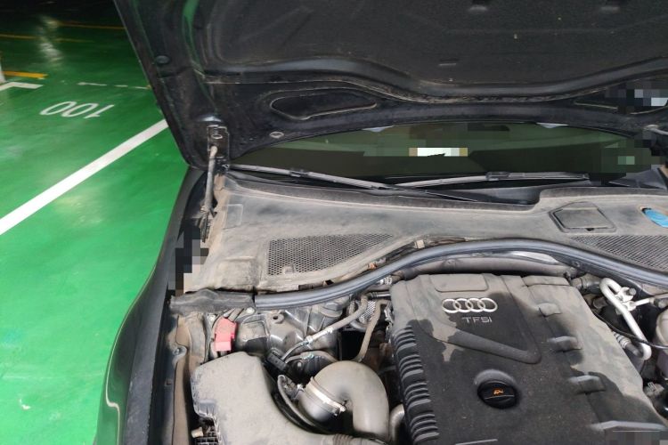 Used Audi A6L 2012 TFSI Standard Model Engine Bay Right