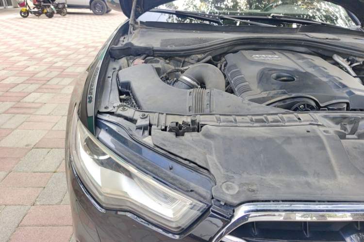 Used Audi A6L 2012 TFSI Standard Model Engine Bay Right