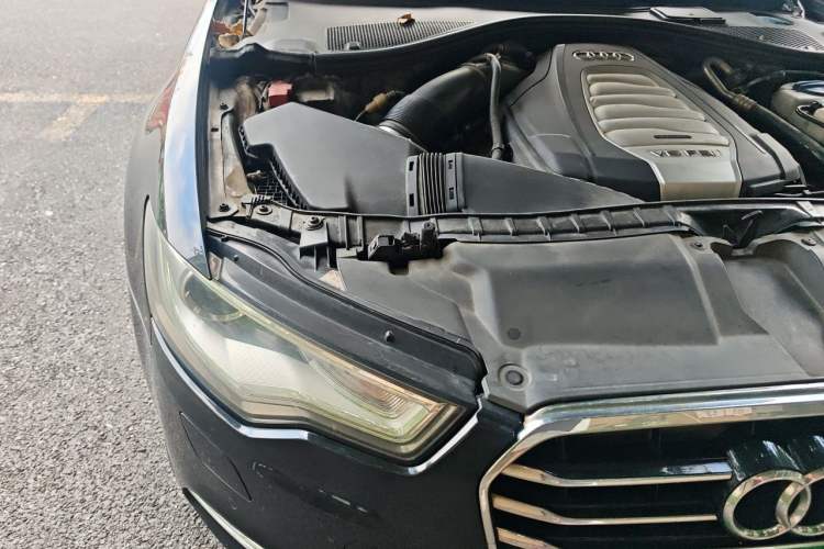 Used Audi A6L 2012 30 FSI Comfort Model Engine Bay Right