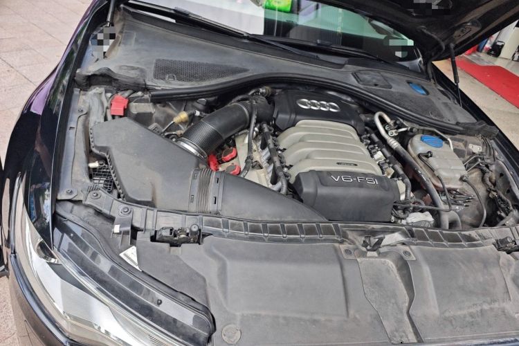 Used Audi A6L 2012 35 FSI Comfort Model Engine Bay Right