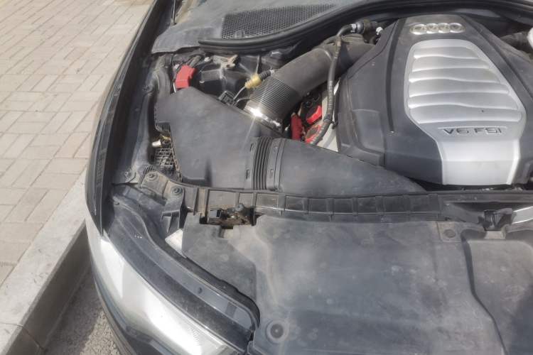Used Audi A6L 2012 30 FSI Comfort Model Engine Bay Right