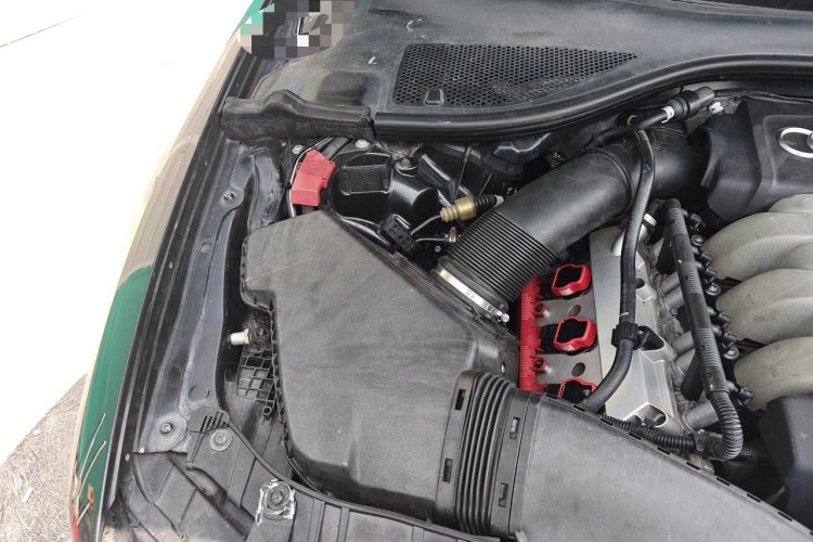 Used Audi A6L 2012 35 FSI quattro Luxury Model Engine Bay Right