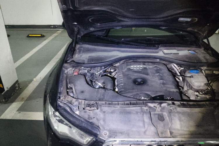 Used Audi A6L 2012 TFSI Standard Model Engine Bay Right