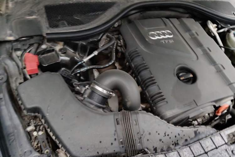 Used Audi A6L 2012 TFSI Standard Model Engine Bay Right