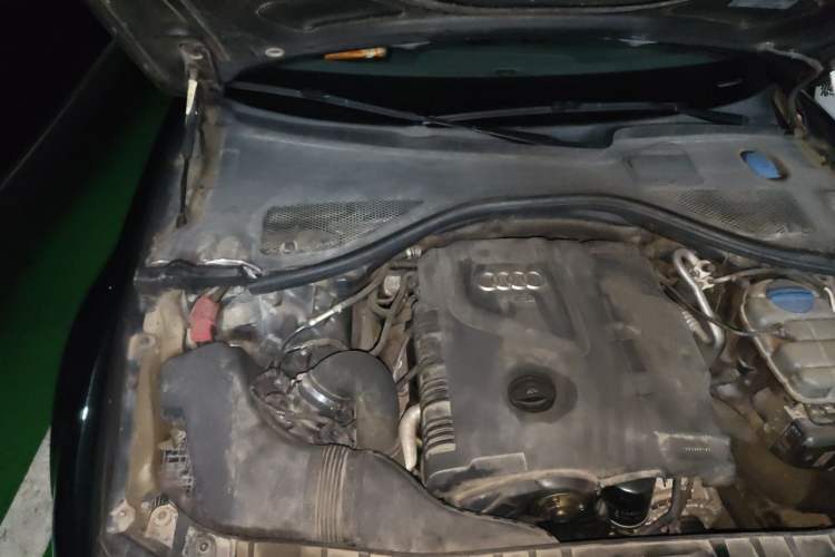 Used Audi A6L 2012 TFSI Standard Model Engine Bay Right