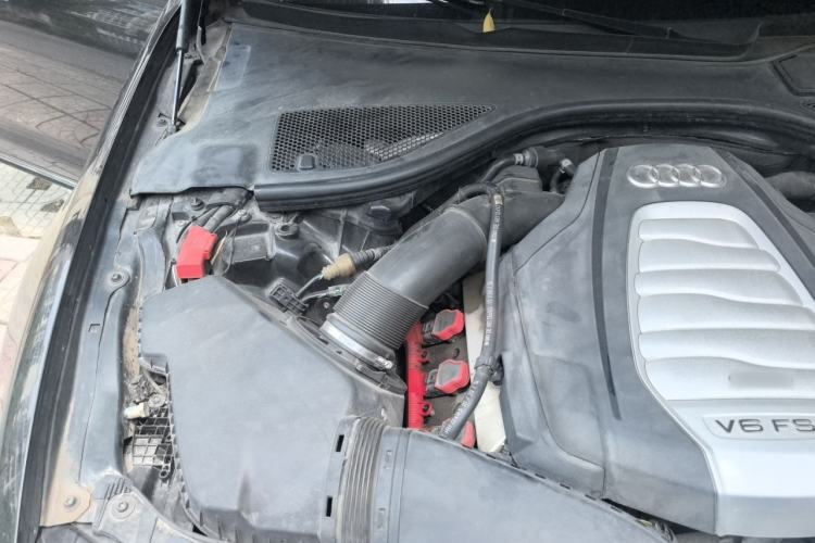 Used Audi A6L 2012 30 FSI Comfort Model Engine Bay Right