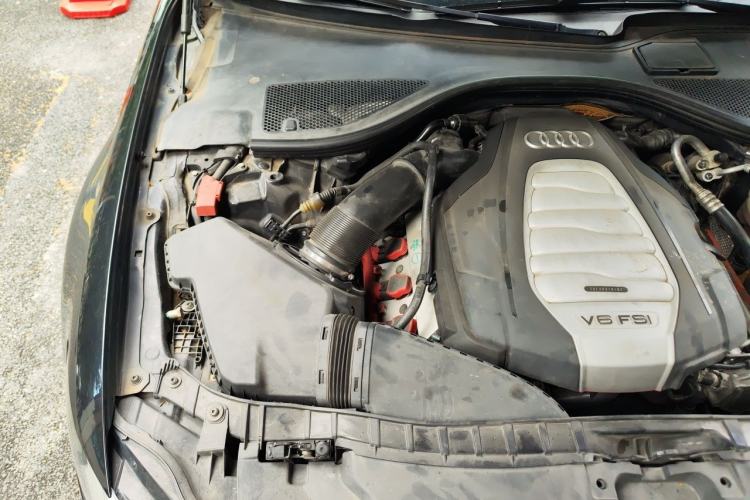 Used Audi A6L 2012 30 FSI Comfort Model Engine Bay Right