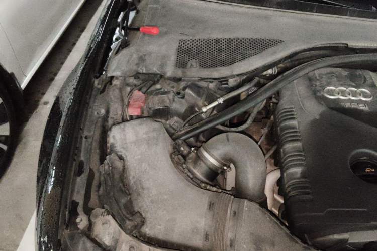 Used Audi A6L 2012 TFSI Standard Model Engine Bay Right