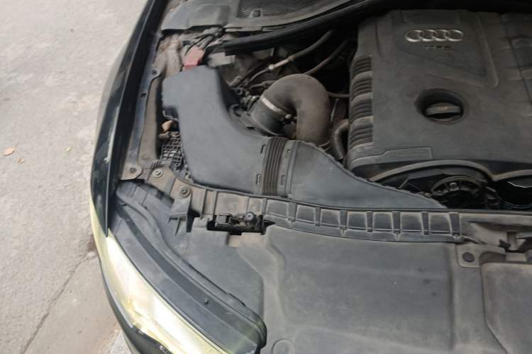 Used Audi A6L 2012 TFSI Standard Model Engine Bay Right