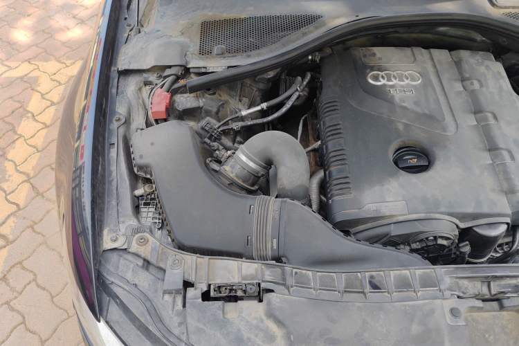 Used Audi A6L 2012 TFSI Standard Model Engine Bay Right