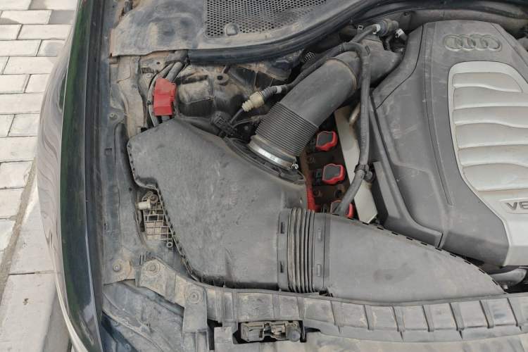 Used Audi A6L 2012 30 FSI Comfort Model Engine Bay Right