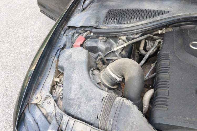 Used Audi A6L 2012 TFSI Comfort Model Engine Bay Right