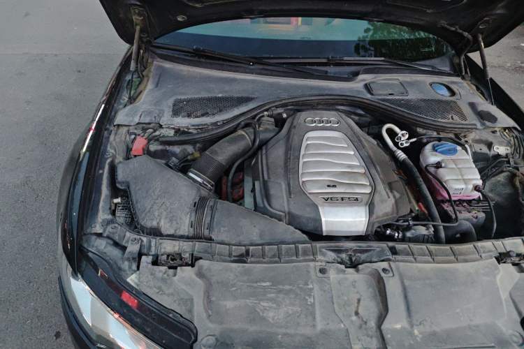 Used Audi A6L 2012 30 FSI Comfort Model Engine Bay Right