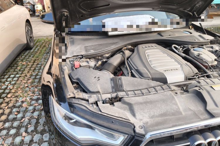 Used Audi A6L 2012 30 FSI Comfort Model Engine Bay Right