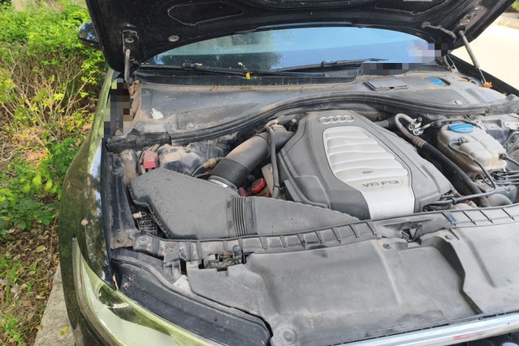 Used Audi A6L 2012 30 FSI Technology Edition Engine Bay Right