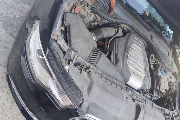 Used Audi A6L 2012 30 FSI Comfort Model Engine Bay Right