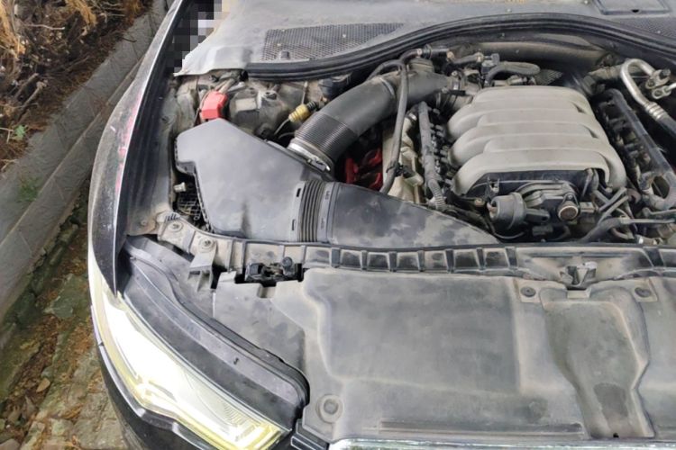 Used Audi A6L 2012 35 FSI Luxury Model Engine Bay Right