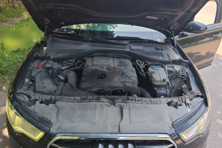 Used Audi A6L 2012 TFSI Standard Model Engine Bay
