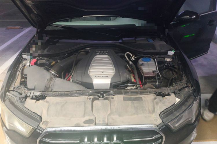 Used Audi A6L 2012 30 FSI Comfort Model Engine Bay