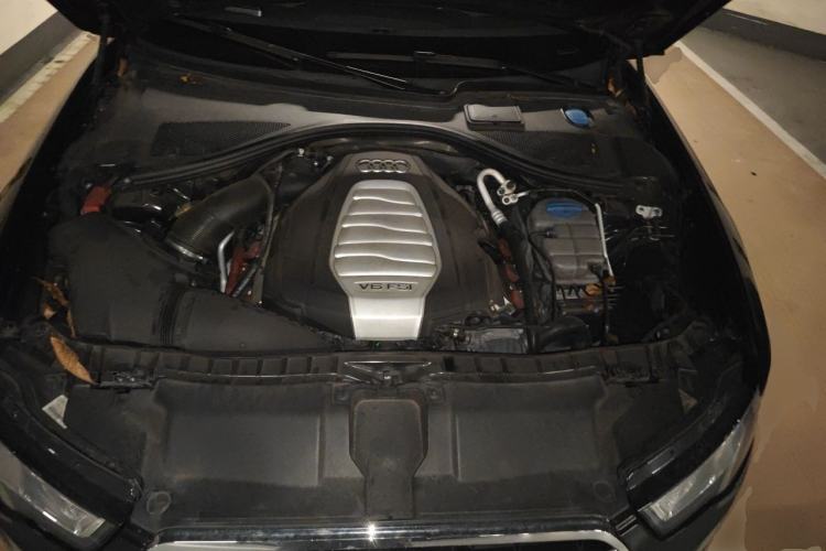 Used Audi A6L 2012 30 FSI Luxury Model Engine Bay