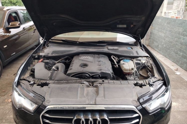 Used Audi A6L 2012 TFSI Standard Model Engine Bay