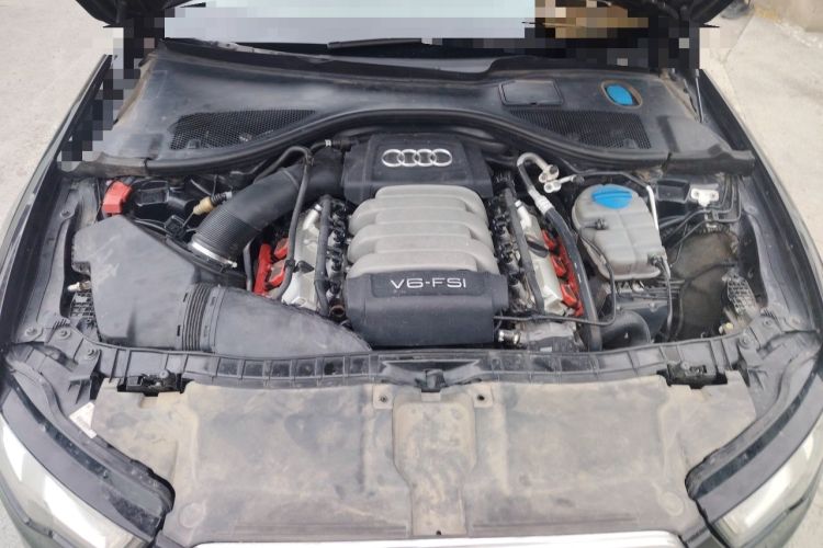 Used Audi A6L 2012 35 FSI Comfort Model Engine Bay