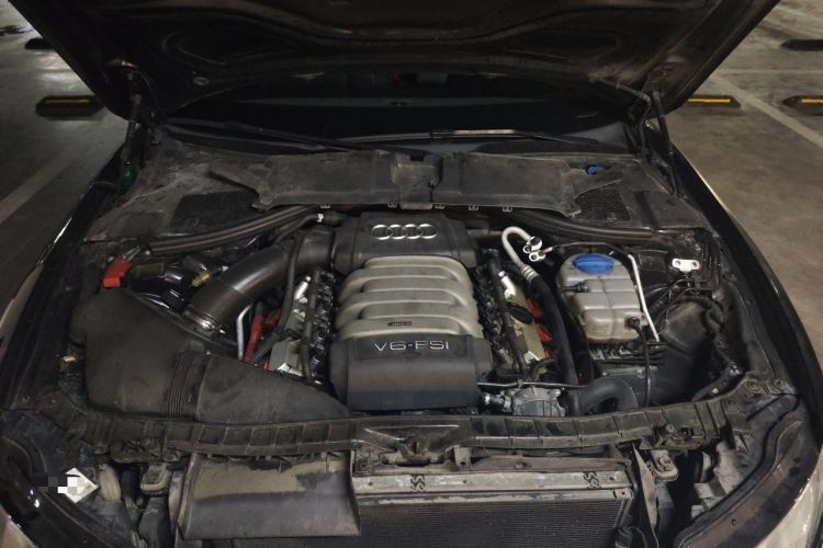Used Audi A6L 2012 35 FSI Luxury Model Engine Bay
