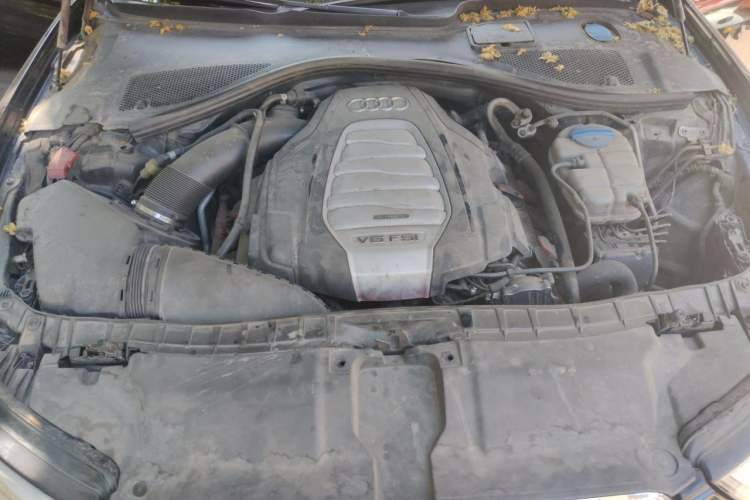 Used Audi A6L 2012 30 FSI Comfort Model Engine Bay