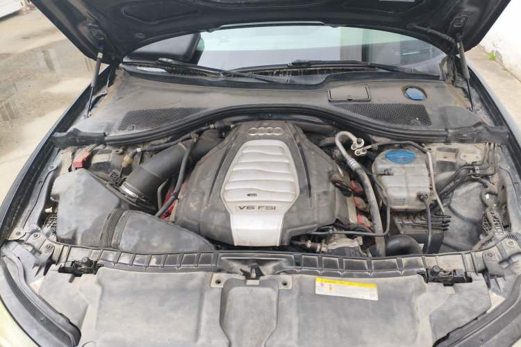 Used Audi A6L 2012 30 FSI Luxury Model Engine Bay