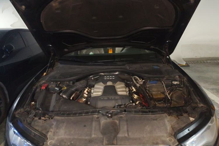Used Audi A6L 2012 50 TFSI quattro Luxury Model Engine Bay